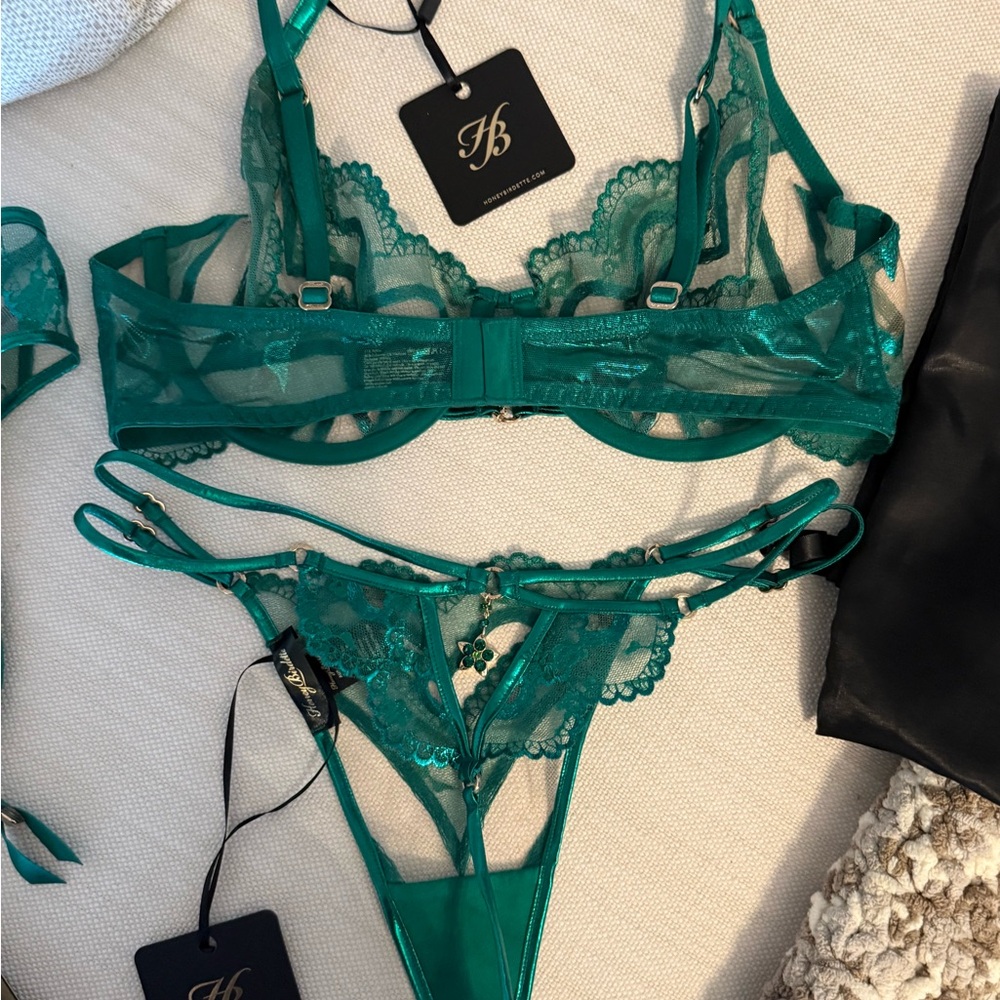 Honey Birdette Green Lingerie Set - Picture 10 of 12